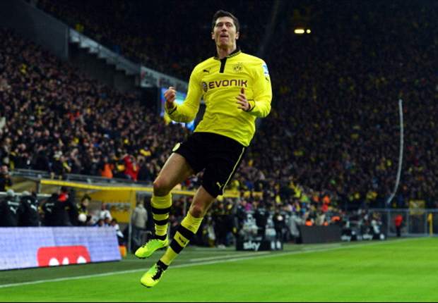Rummenigge: Bayern has no plans to bid for Lewandowski 