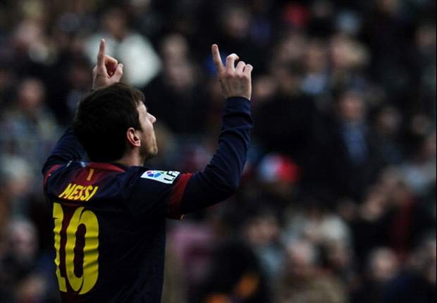 Messi scores 300th Barcelona goal