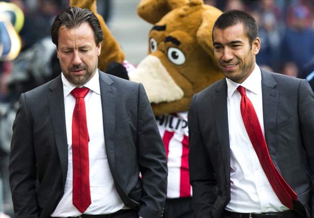 Van Bronckhorst en Van Gastel tekenen bij