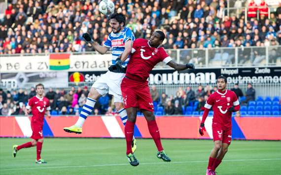 Denni Avdic in duel met Douglas