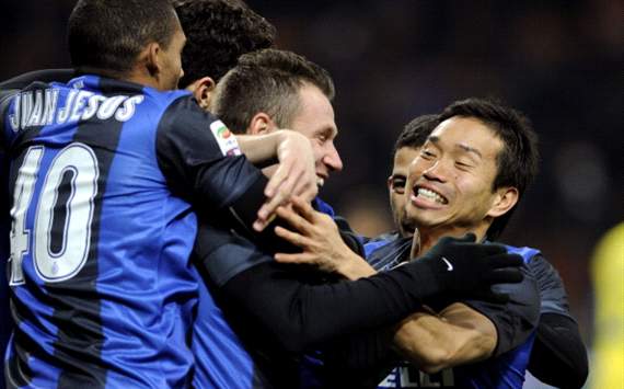 Inter celebrate vs Chievo