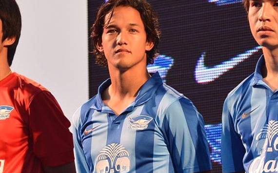 Irfan Bachdim "Bayar" Biaya Transfer Dengan Tunggakan Gaji