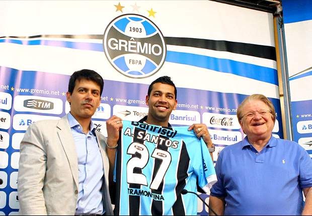 Andre Santos: I still have a future with Arsenal despite loan move