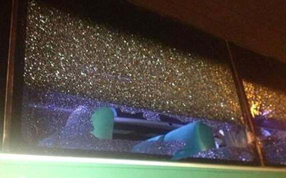 El bus de Millonarios fue atacado en Medellín