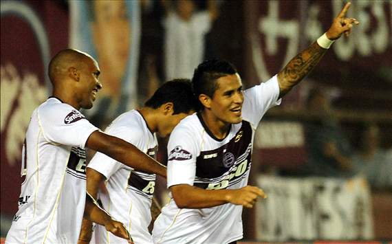 Ayala Lanús 2013