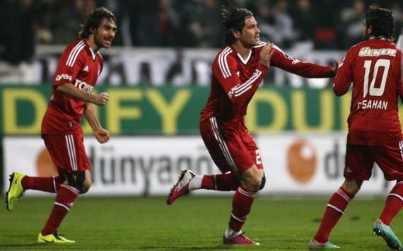 Besiktas ringt Fenerbahce nieder