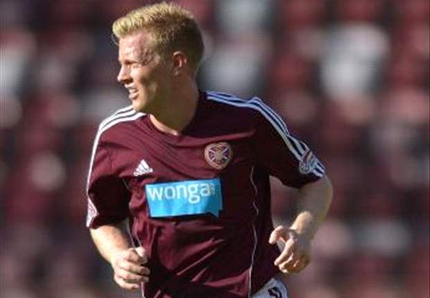 Dynamo sign English midfielder Andrew Driver on loan