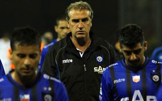 Caracas se recupera en casa de Huachipato