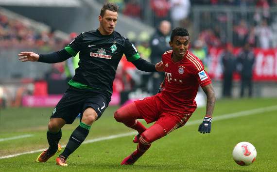 Luiz Gustavo will start against Arsenal, confirms Heynckes