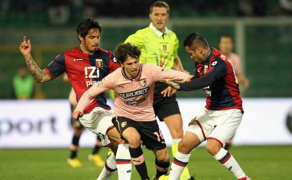Vargas e Fabbrini in Palermo-Genoa (Serie A)