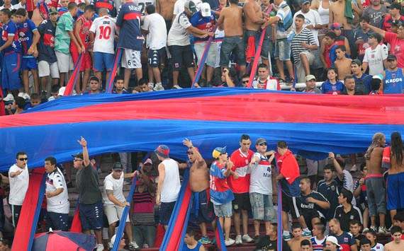 Fan killed in Argentine hooligan brawl