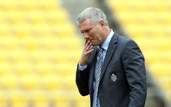 Ricki Herbert quits as Wellington Phoenix coach