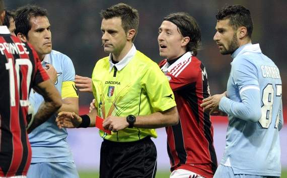 Rizzoli robs supporters of a spectacle as Milan march towards top-three finish
