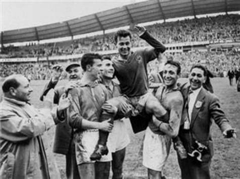 Just Fontaine of France in 1958 (AFP)