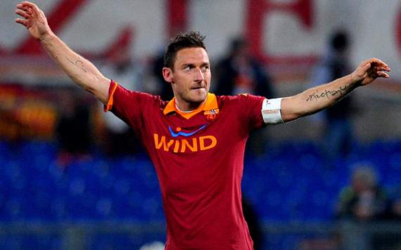 Totti: "C. Italia=Champions contro la Lazio"