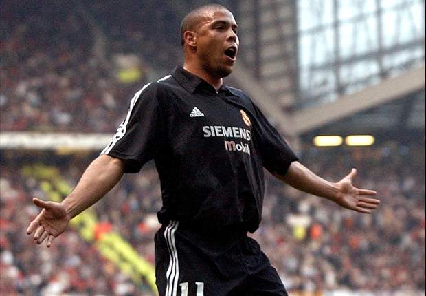 Former Brazil striker Ronaldo hits back after Sir Alex Ferguson's 'old and fat' comments