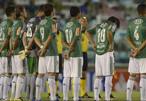 Presidente do Palmeiras repreende Valdívia e revela descontentamento de Prass