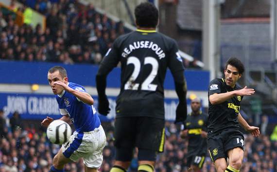 Wigan stun Everton to reach FA Cup semis