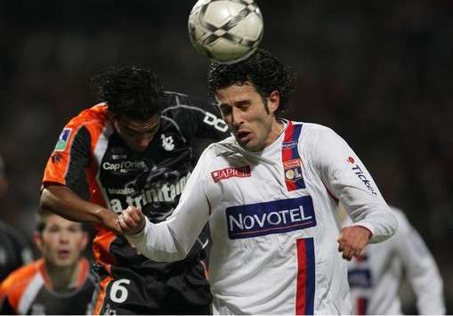 Fabrice Abriel (Lorient) vs Fabio Grosso (Lyon)