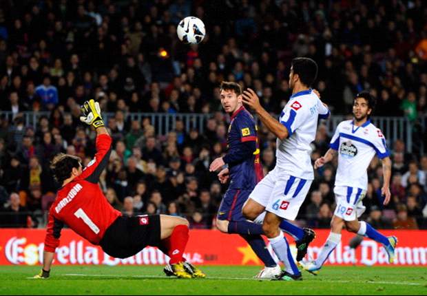 Messi breaks world record with goal against Deportivo