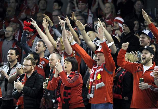Toronto FC celebrates first MLS win since July