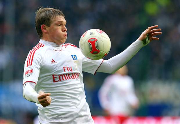 Van der Vaart hails Rudnevs ability