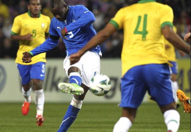 Buffon: Balotelli has the right attitude for Italy