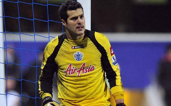 Terkait Julio Cesar, Harry Redknapp Peringatkan Arsenal