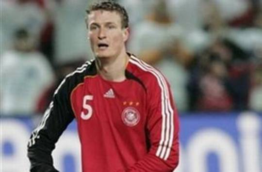 Robert Huth in Germany dress (AFP) 