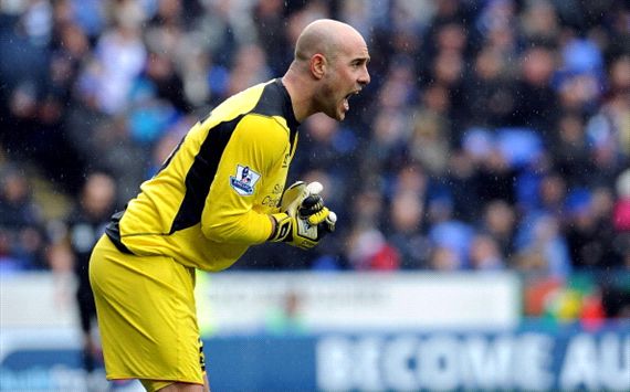Reina slams 'absurd, out of proportion & excessive' Suarez ban
