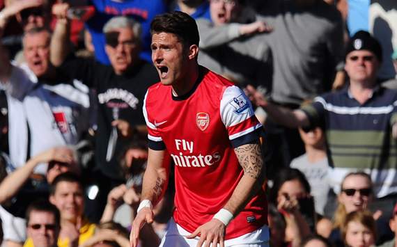 Replacing Van Persie has been demanding, admits Giroud
