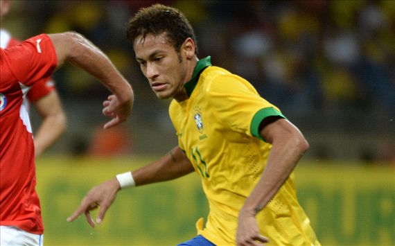 Diimbangi Cili, Brasil Dicemooh Fans