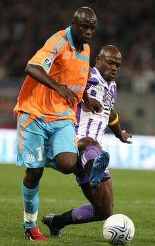 Modeste Mbami (Olympique de Marseille) vs Achille Emana (Toulouse FC)