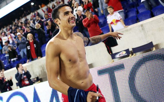 Aussies Abroad: Cahill, McDonald find net