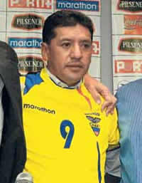 Sixto Vizuete - Ecuador (El Comercio) no main