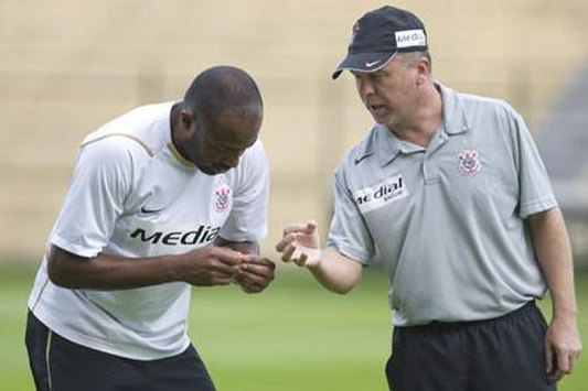 Mano Menezes, Corinthians