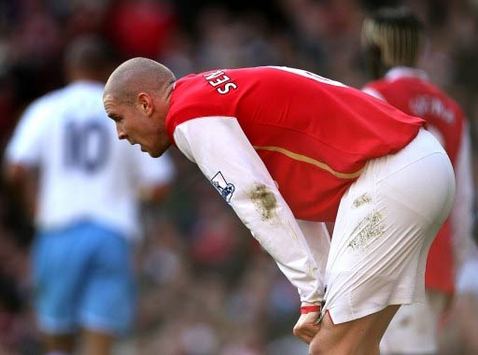 EPL: Philippe Senderos, Arsenal - Aston Villa (PA)