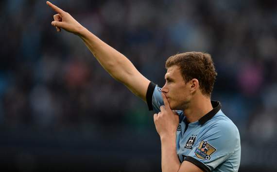 SSC Neapel: Dzeko für Cavani?