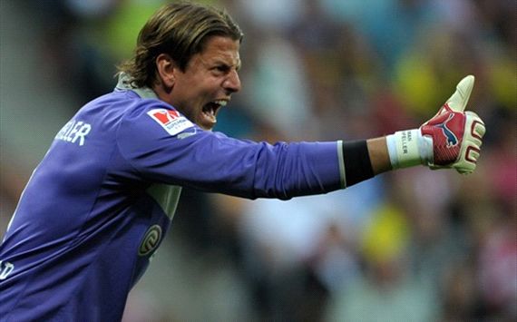 Weidenfeller hopes for 'perfect' storm against Bayern