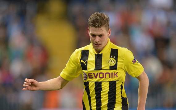 Juventus line up Piszczek move