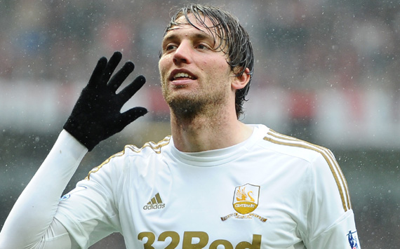 Michu, gol para despedir a Ferguson: El fin de semana de los españoles en Europa