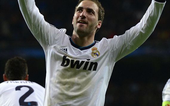 هيجواين يؤكد رحيله عن ريال مدريد