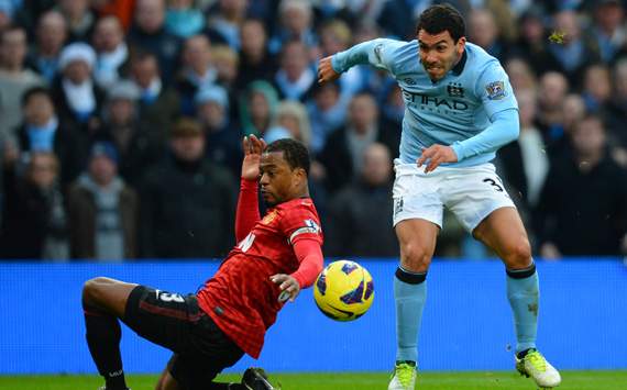 Monaco target Evra and Tevez
