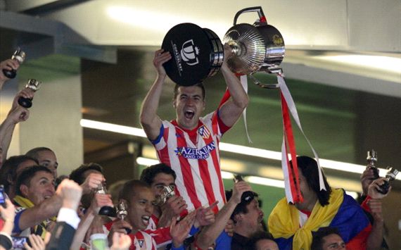 Courtois schenkt Atlético historische zege