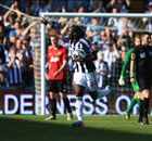 Lukaku hat-trick spoils Sir Alex's farewell