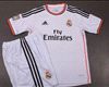 Real Madrid, presentate le nuove maglie: Blancos e arancioni, con ...
