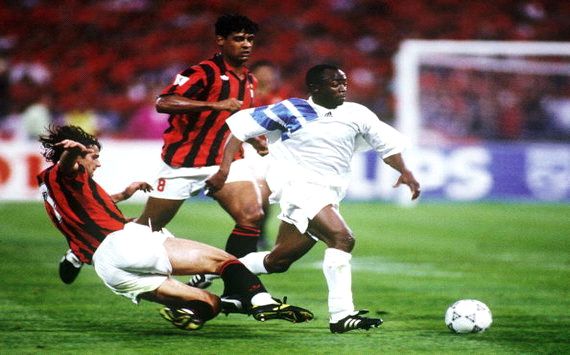 22BET Ghana - ❓GUESS WHO❓ - ⚽️The only player in the UEFA Champions League  have won the trophy with three clubs – once with Ajax, in 1995, once with  Real Madrid, in