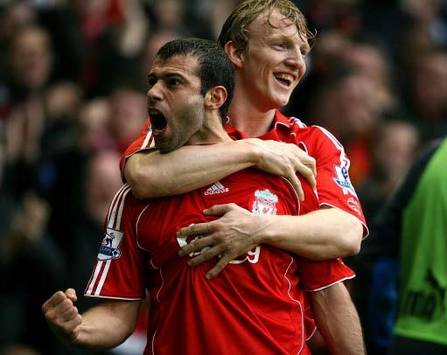 EPL: Javier Mascherano and Dirk Kuyt, Liverpool - Reading (PA)
