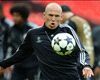 Van der Sar: Robben tips final in Bayern's favour