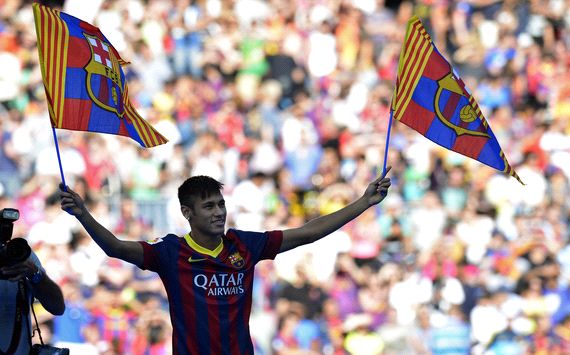 Kedatangan Neymar ke Barcelona dikhawatirkan menimbulkan masalah